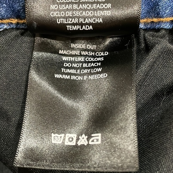 Tahari Kelly Mid Rise Skinny Denim Jeans 12/31 - Picture 14 of 16